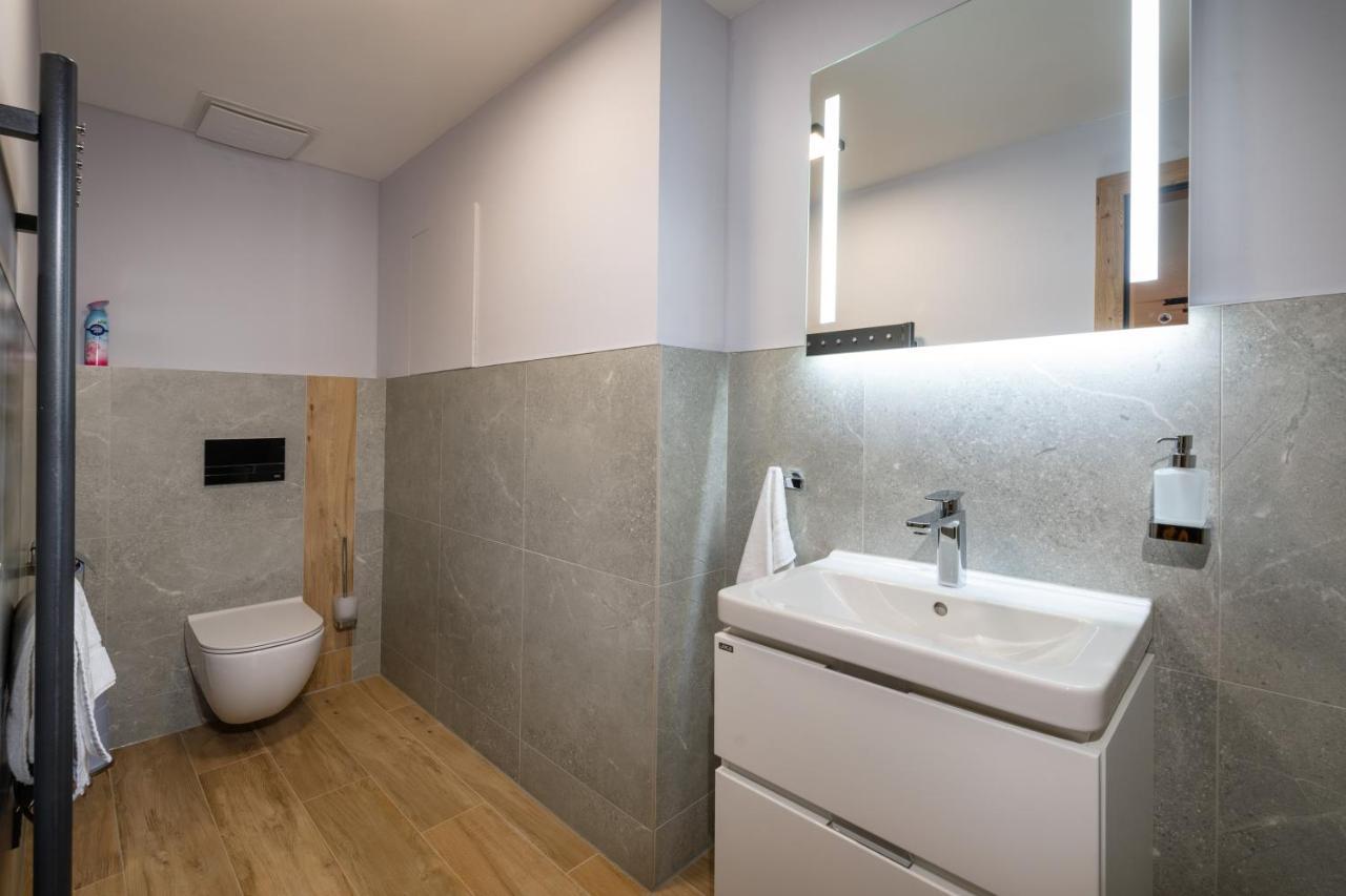 Tatrystay Luxury Penthouse Apartment Podlesom & Free Evc Vysoké Tatry Esterno foto